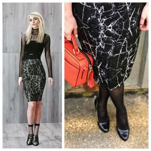 Suki + Solaine Ivan Marble Printed Pencil Skirt - L
